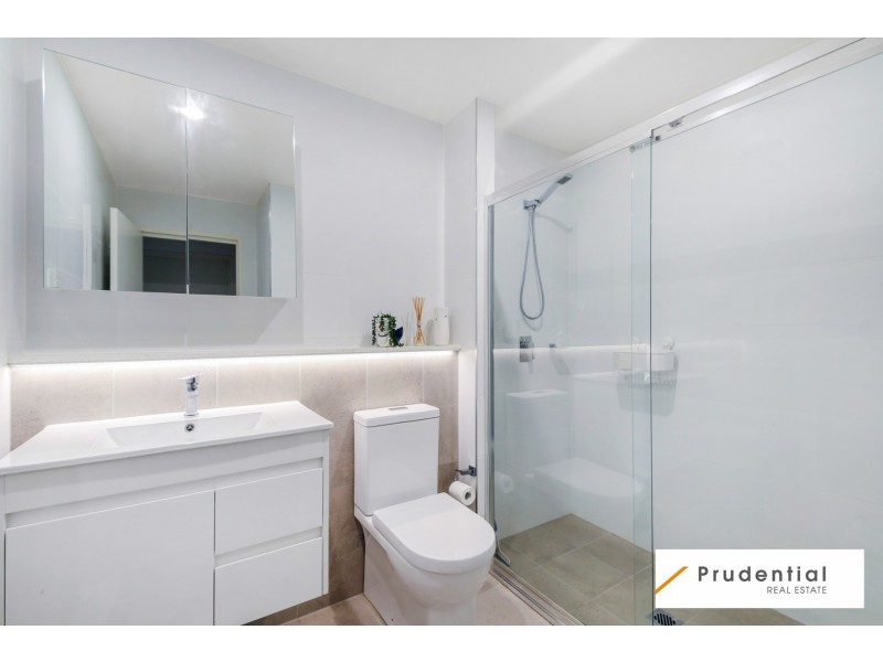 B406/21 Atkinson St, Liverpool NSW 2170