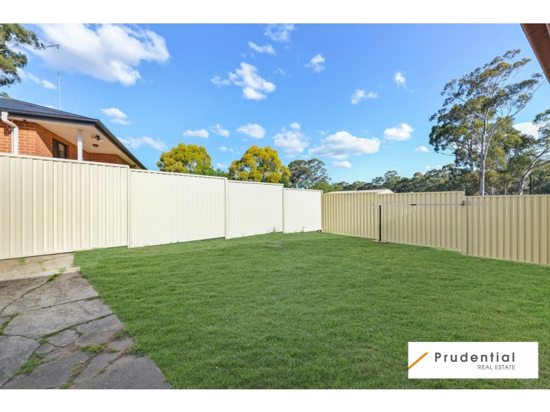 10 Dalkeith St, Busby NSW 2168