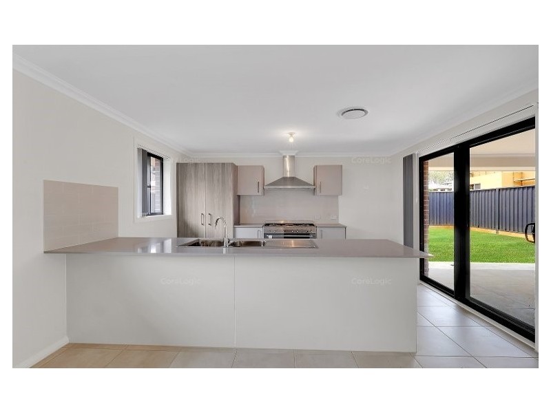 37 Fairbrother Ave, Denham Court NSW 2565