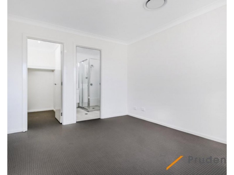 100 Seventeenth Ave, Austral NSW 2179