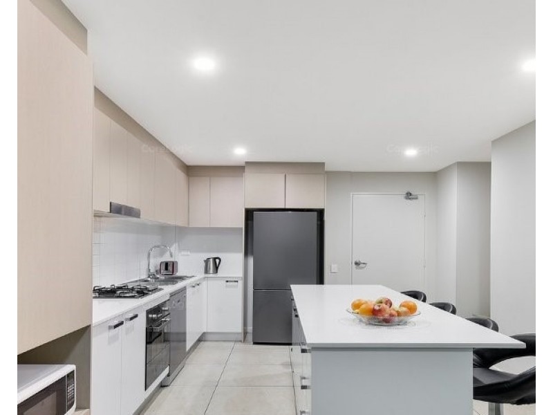 311/38-42 Chamberlain St, Campbelltown NSW 2560