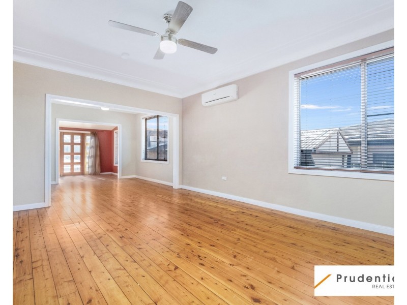 11 McGowen Cres, Liverpool NSW 2170