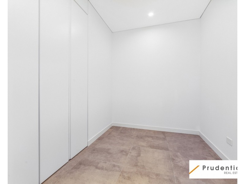 21/9 Goulburn St, Warwick Farm NSW 2170