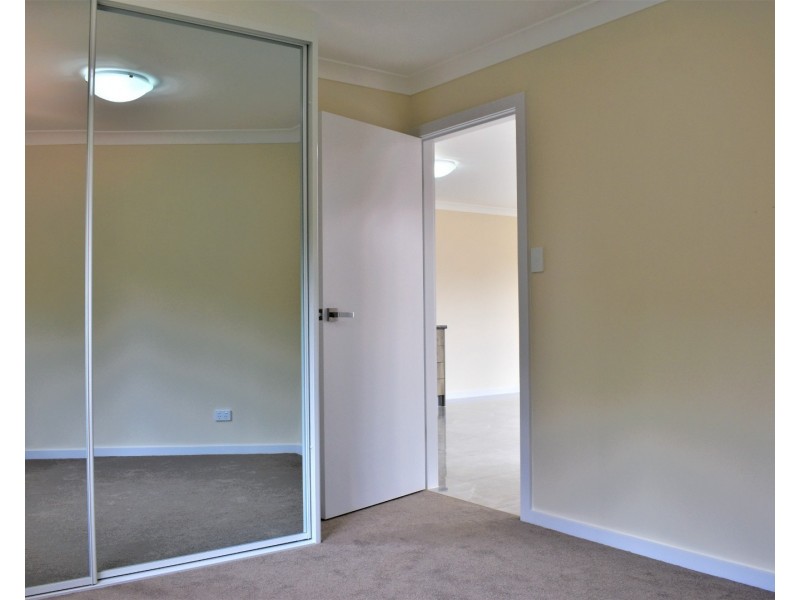 12a Paperbark Cct, Casula NSW 2170