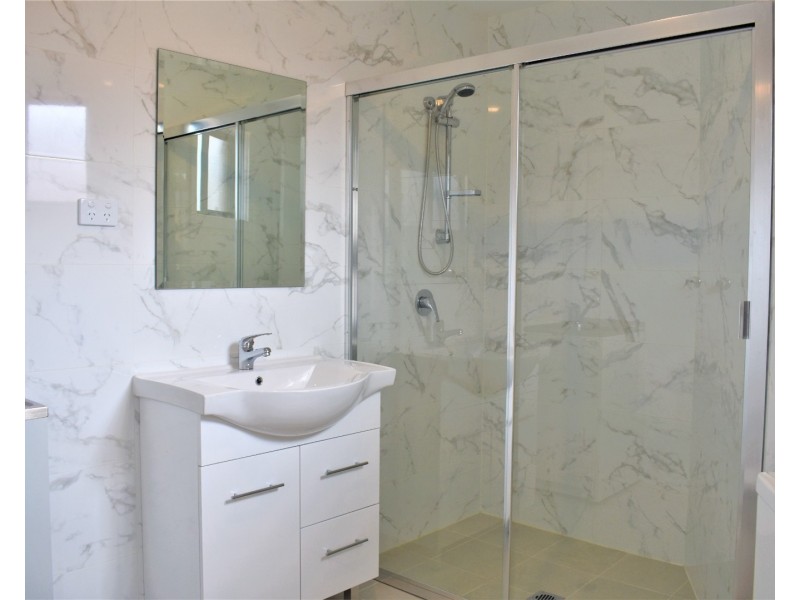 12a Paperbark Cct, Casula NSW 2170