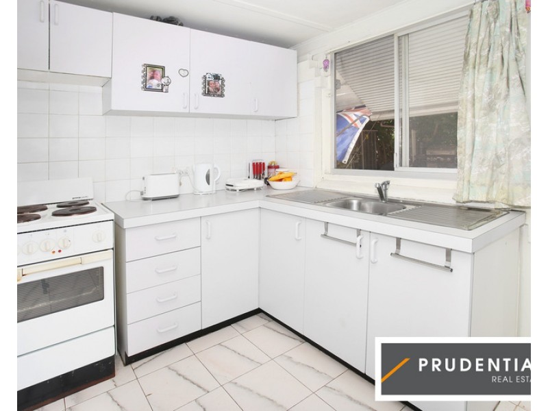 2/110 High Street, Cabramatta West NSW 2166