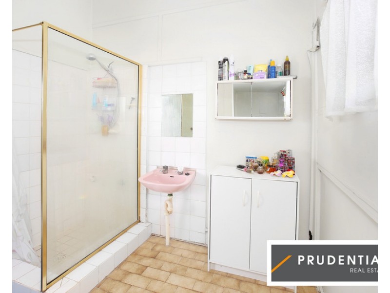 2/110 High Street, Cabramatta West NSW 2166