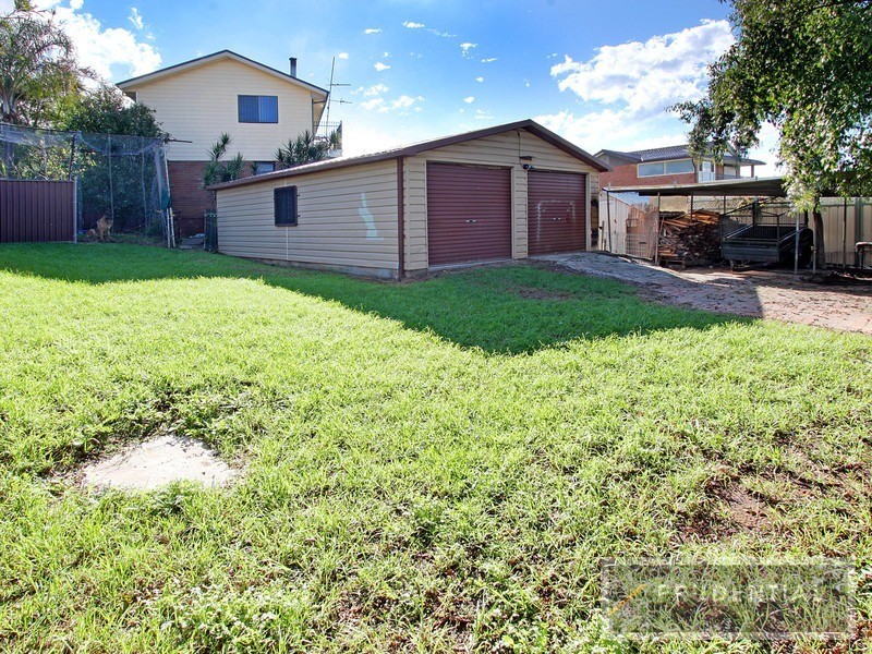 128 Hill Rd, Lurnea NSW 2170