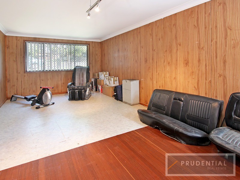 128 Hill Rd, Lurnea NSW 2170