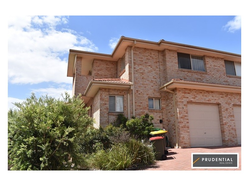 1/65 Jack O’Sullivan Road, Moorebank NSW 2170