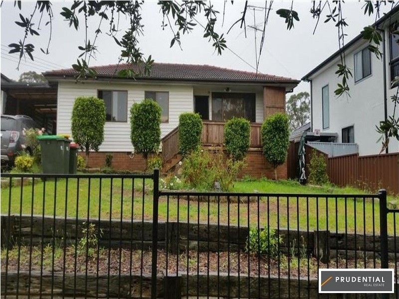 33 Lyndley Street, Busby NSW 2168