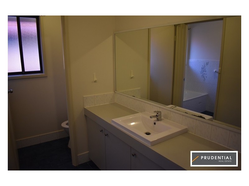 40 Meehan Avenue, Hammondville NSW 2170