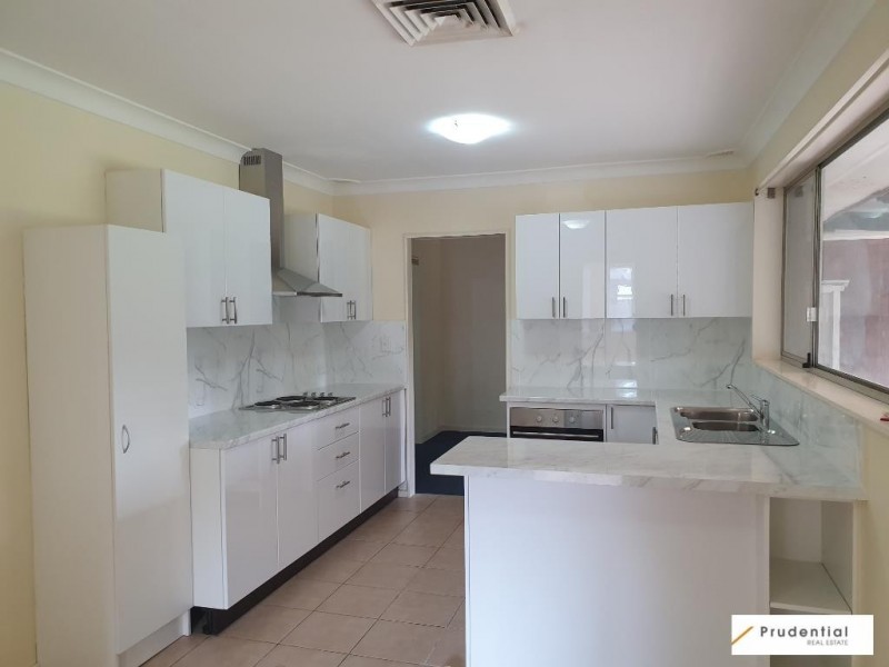 71 Renton Avenue, Moorebank NSW 2170