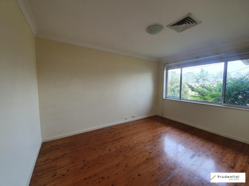 71 Renton Avenue, Moorebank NSW 2170