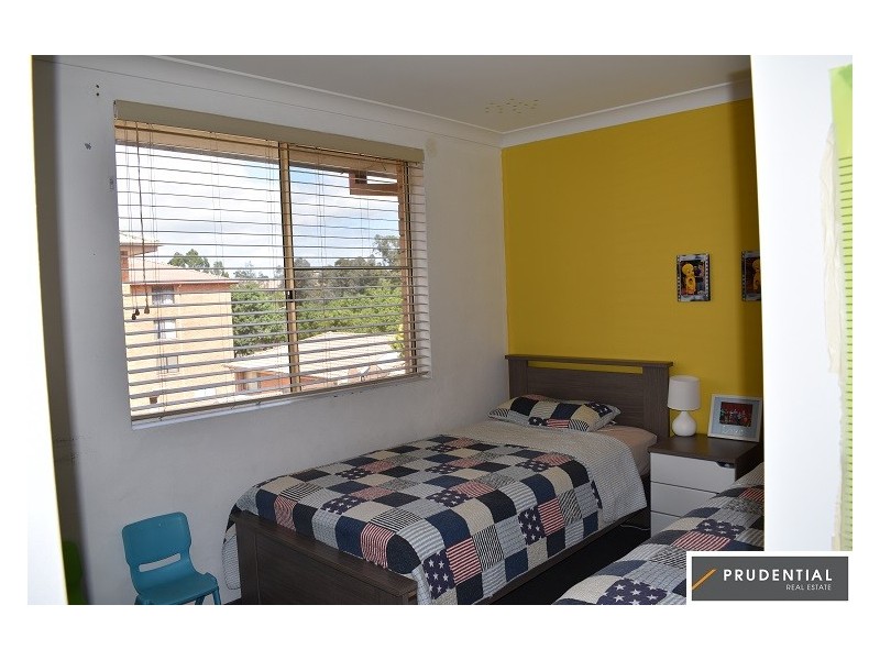 21/4 Riverpark Dr, Liverpool NSW 2170