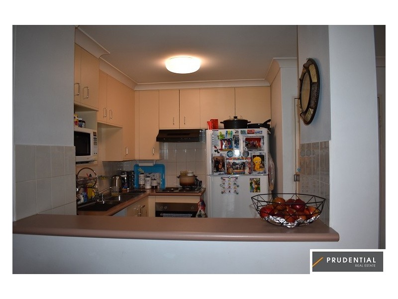 21/4 Riverpark Dr, Liverpool NSW 2170