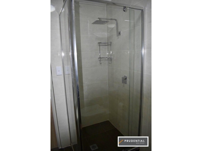 10/3 Riverpark Drive, Liverpool NSW 2170