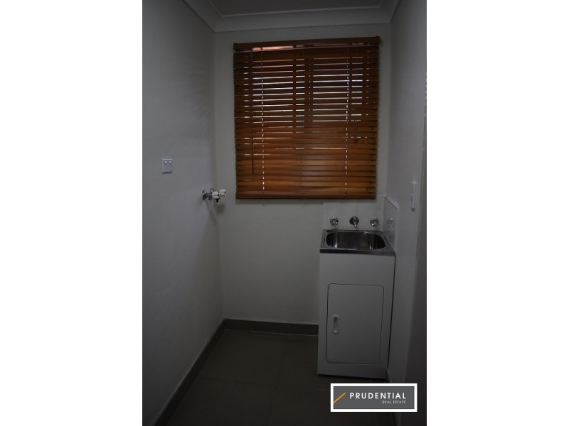 10/3 Riverpark Drive, Liverpool NSW 2170