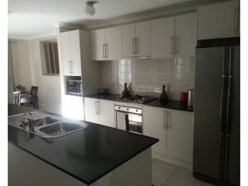 84 Stansmore Avenue, Prestons NSW 2170