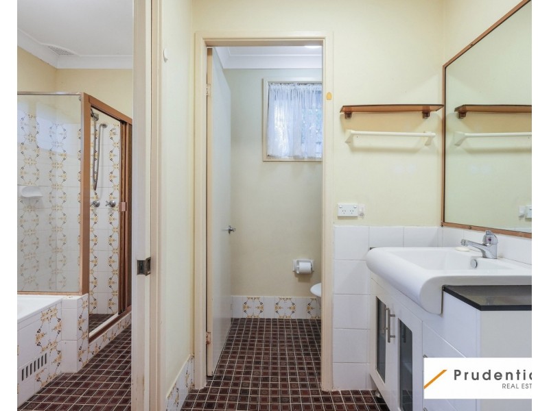 83 Stewart Avenue, Hammondville NSW 2170