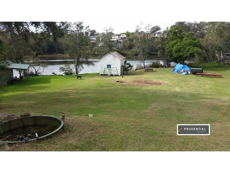 30 St George Crescent, Sandy Point NSW 2172