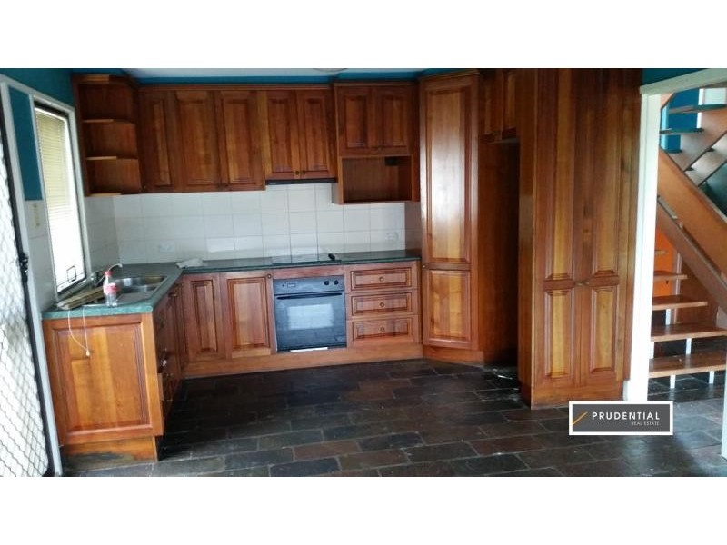 30 St George Crescent, Sandy Point NSW 2172