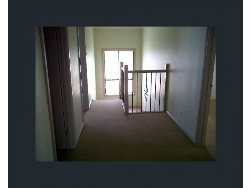 8B Timbillica Close, Prestons NSW 2170