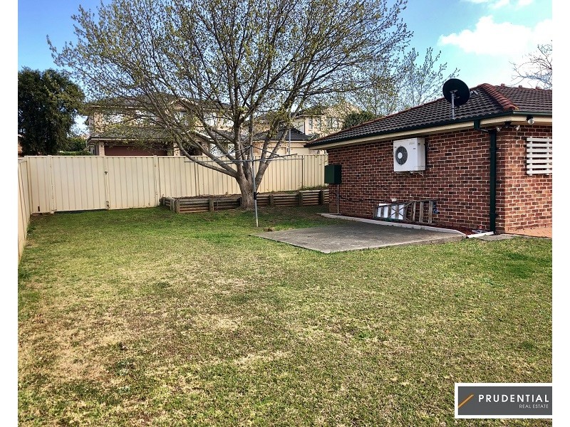 16 Triabunna Avenue, West Hoxton NSW 2171