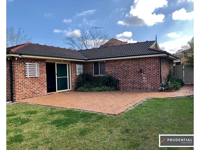 16 Triabunna Avenue, West Hoxton NSW 2171