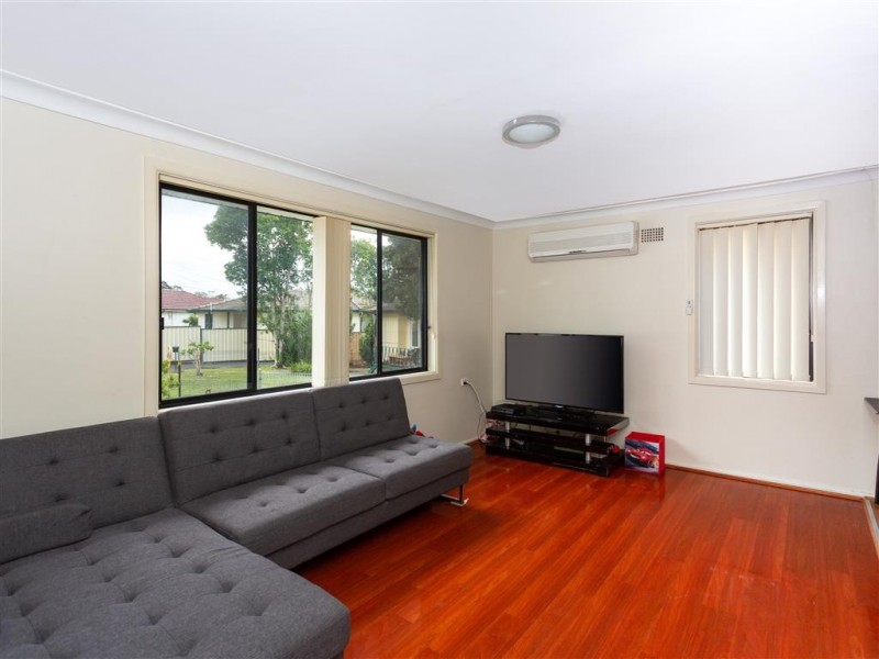 11 Tripp Street, Warwick Farm NSW 2170