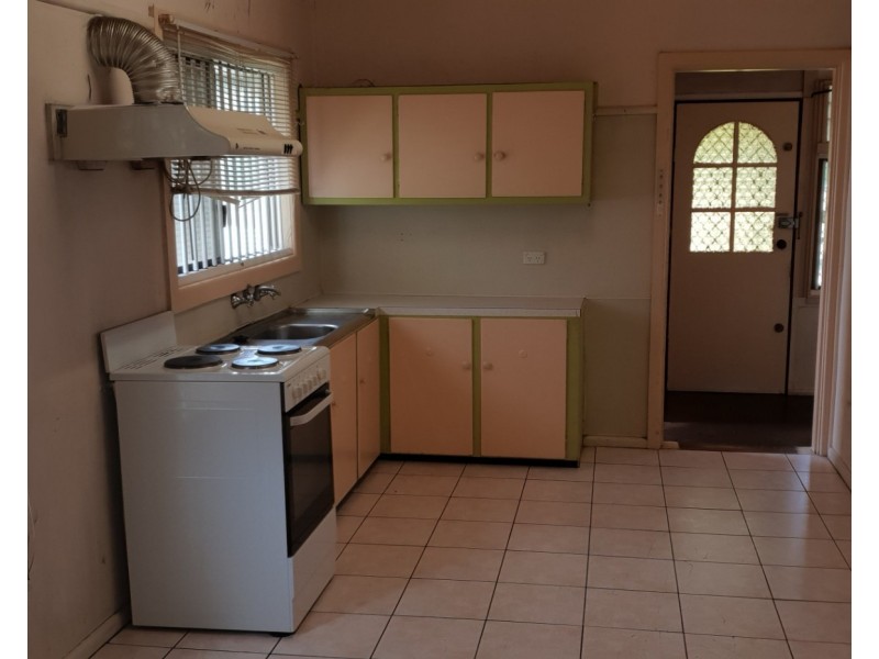 81 Woodlands Road, Liverpool NSW 2170