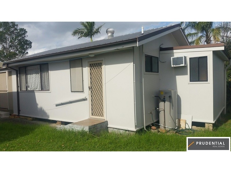 8A Clingan Avenue, Lurnea NSW 2170