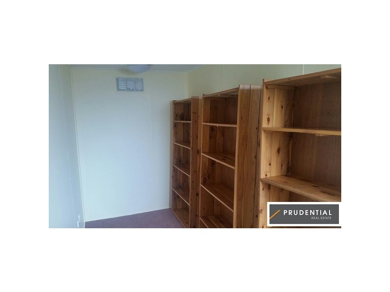 8A Clingan Avenue, Lurnea NSW 2170