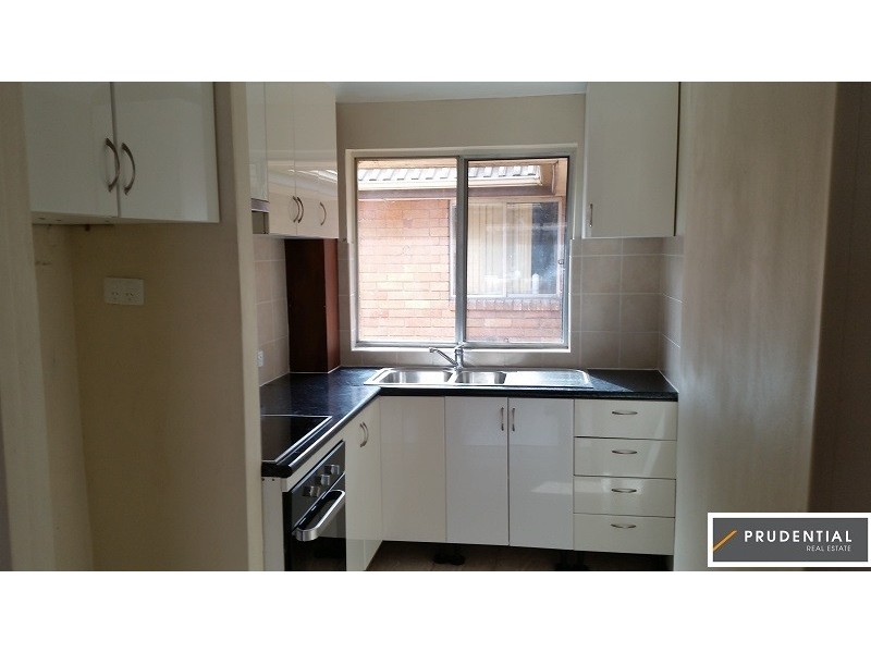 22/11 Forbes Street, Warwick Farm NSW 2170