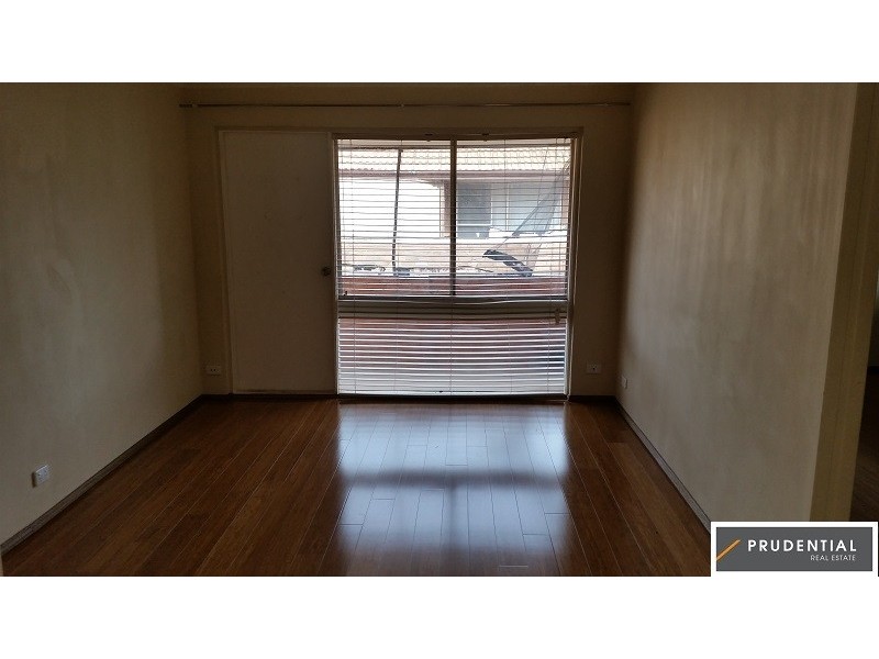 22/11 Forbes Street, Warwick Farm NSW 2170