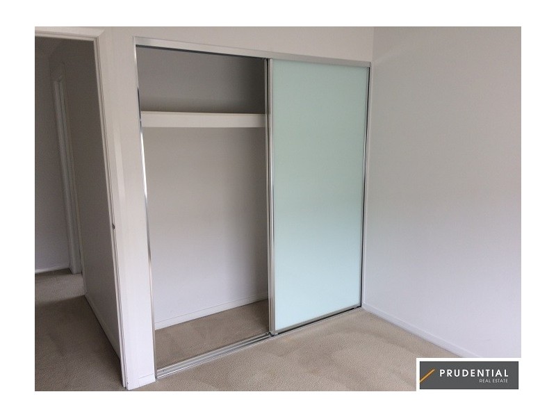 4 Horace Street, Middleton Grange NSW 2171