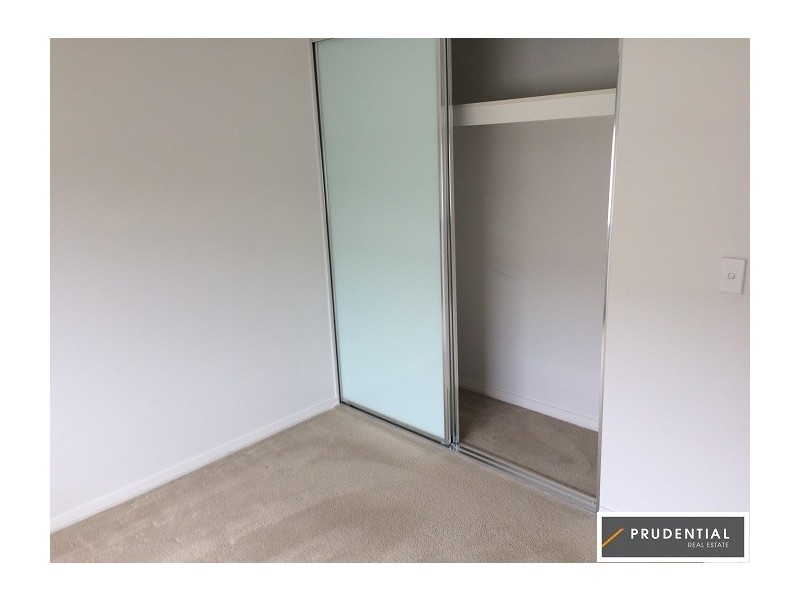 4 Horace Street, Middleton Grange NSW 2171