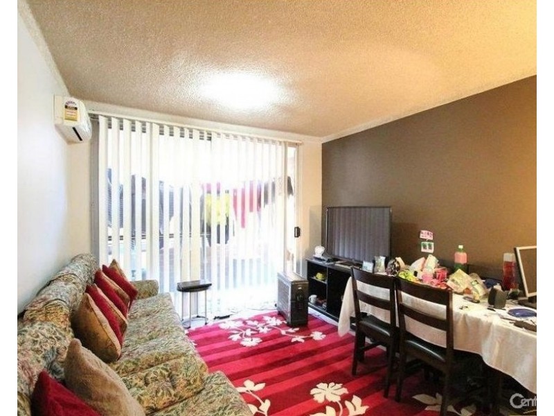 16/13 Forbes Street, Warwick Farm NSW 2170