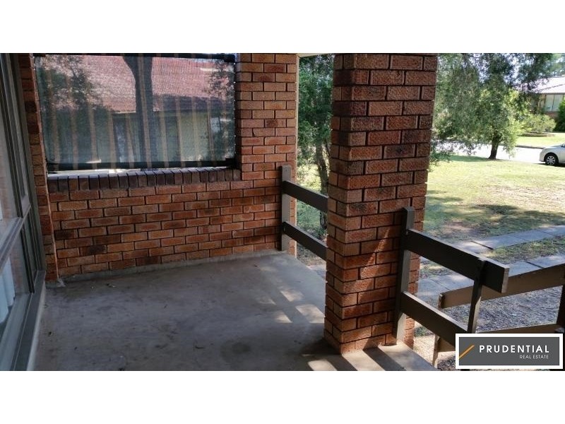 10 Wilkes Ave, Moorebank NSW 2170