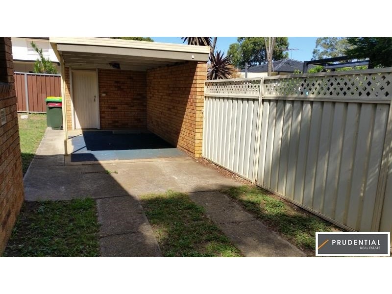 10 Wilkes Ave, Moorebank NSW 2170