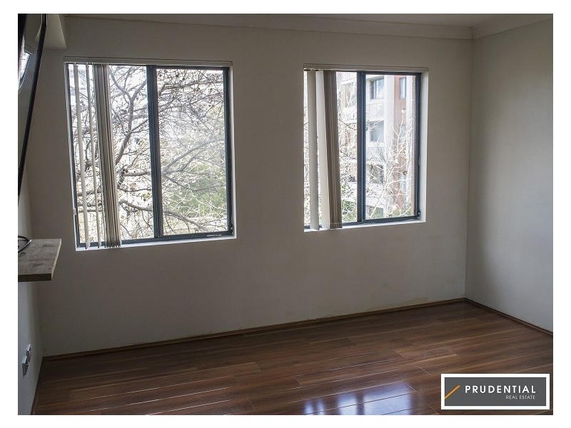 16/9-11 Bathurst Street, Liverpool NSW 2170