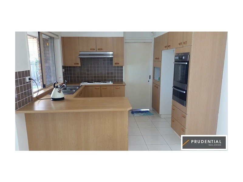 2D Labuan Rd, Wattle Grove NSW 2173