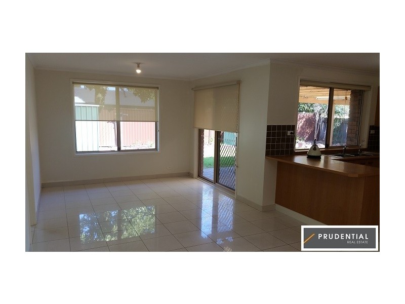2D Labuan Rd, Wattle Grove NSW 2173