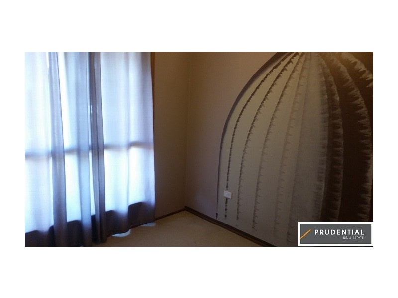 3 Day Place, Minto NSW 2566