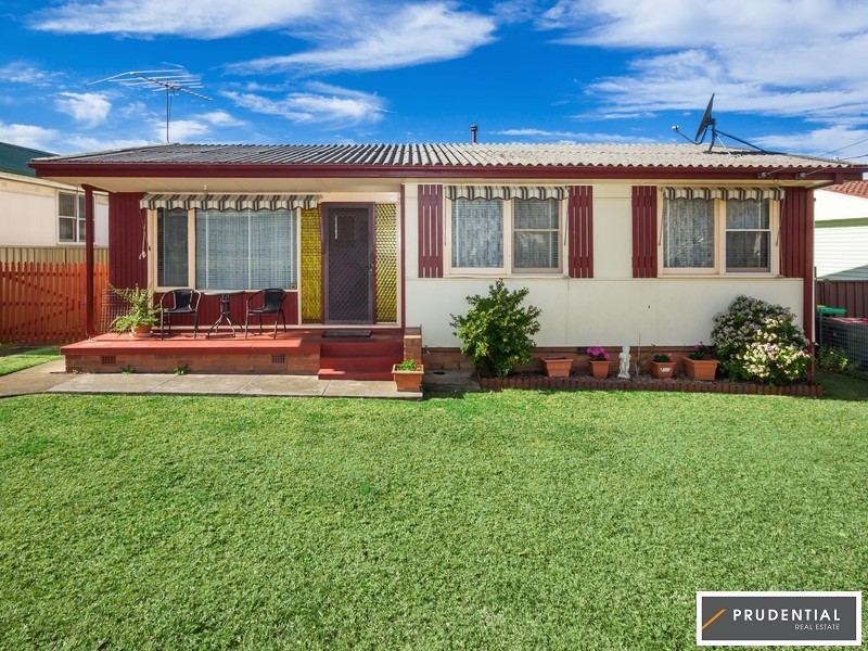 35 Glenwari Street, Sadleir NSW 2168