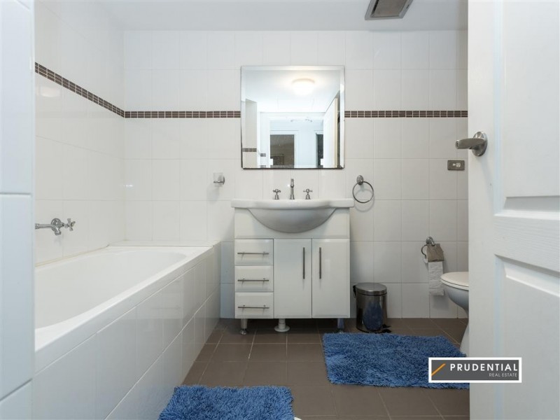 34/4-6 Lachlan Street, Liverpool NSW 2170