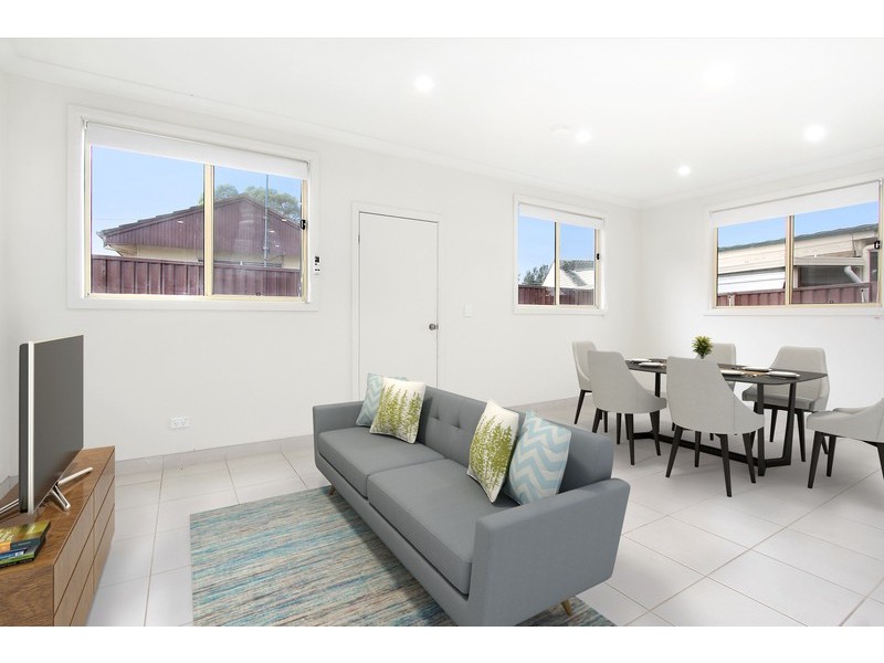 33a Solo Crescent, Fairfield NSW 2165