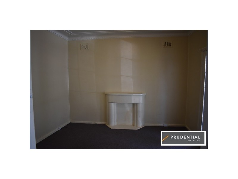 52 Maryvale Avenue, Liverpool NSW 2170