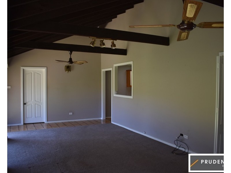 199 Nuwarra Rd, Moorebank NSW 2170