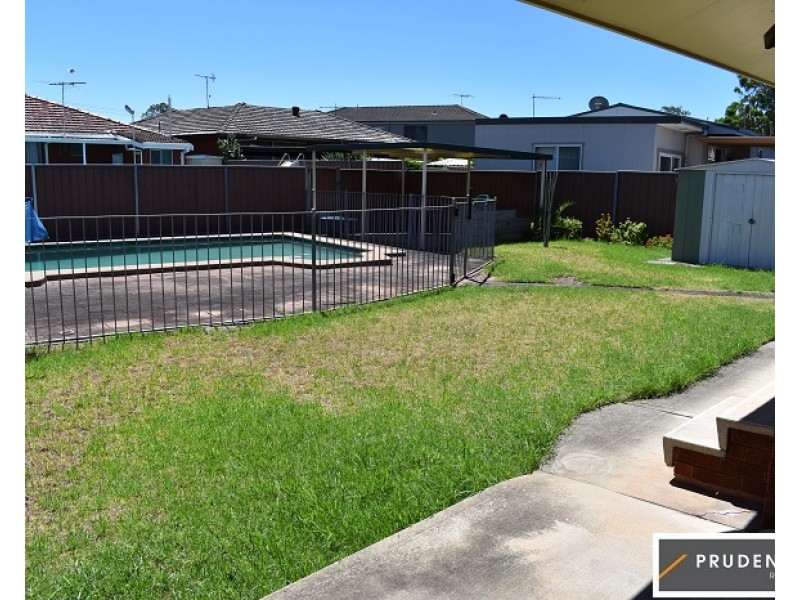 199 Nuwarra Rd, Moorebank NSW 2170